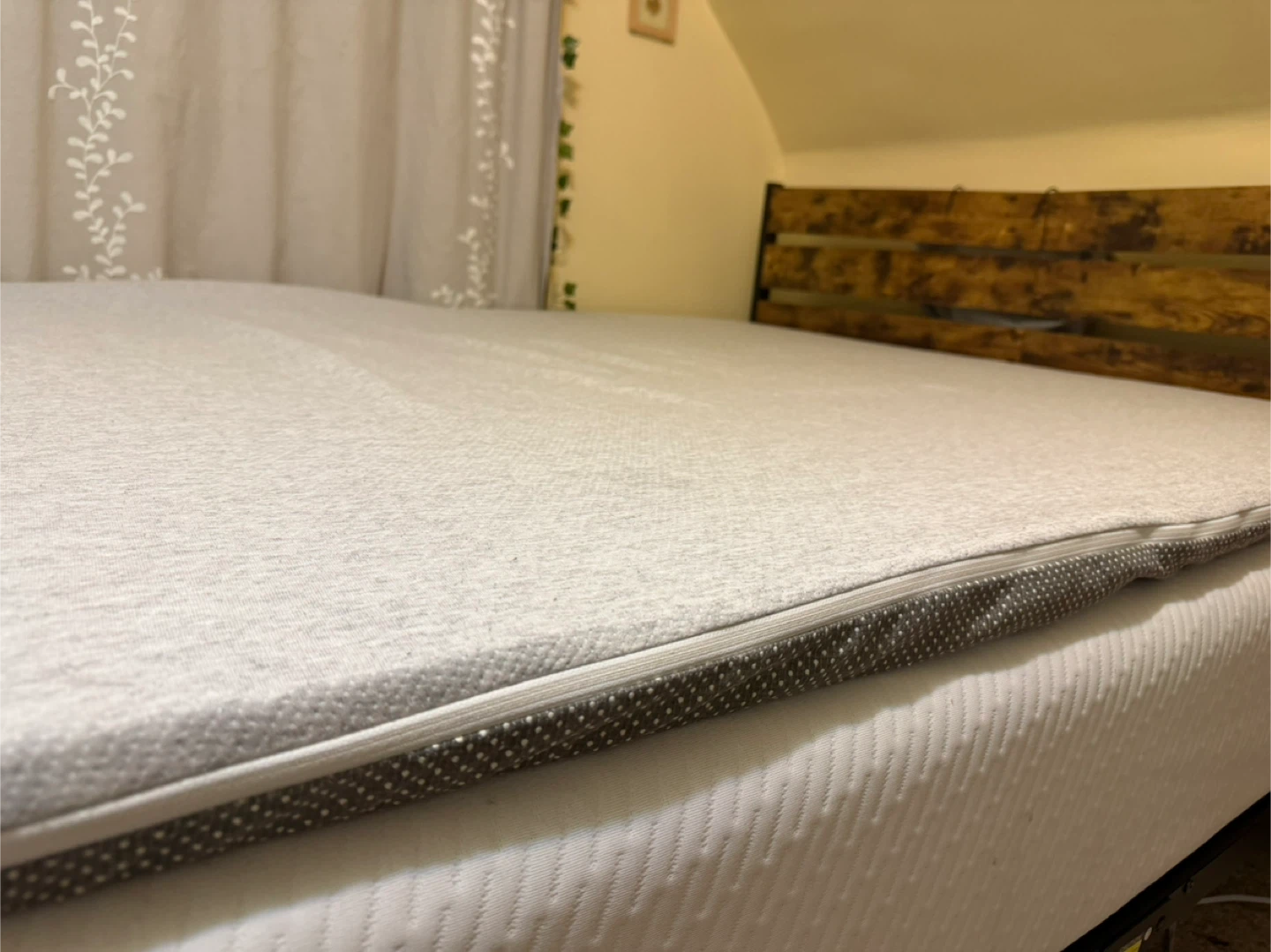 Tuft & Needle Queen Mattress Topper - photo 4