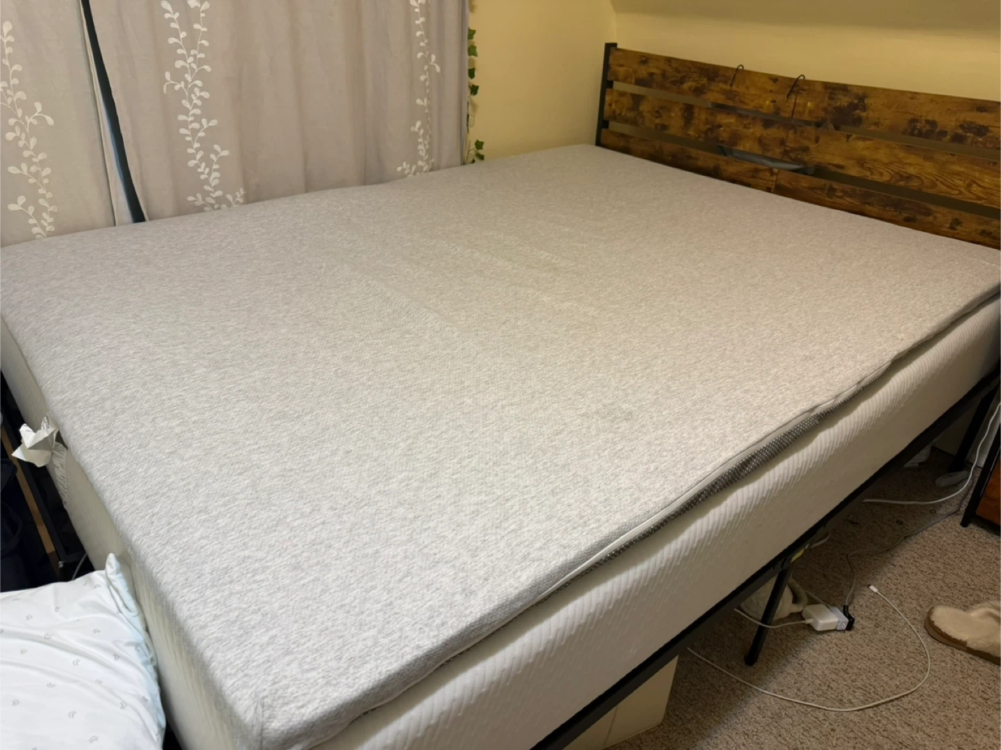 Tuft & Needle Queen Mattress Topper - photo 2
