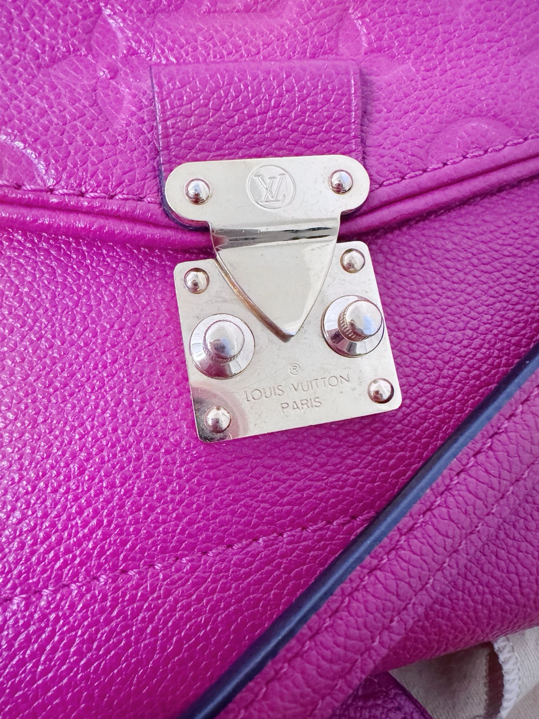 LV bag +Wallet+Burberry watch bundles - photo 4