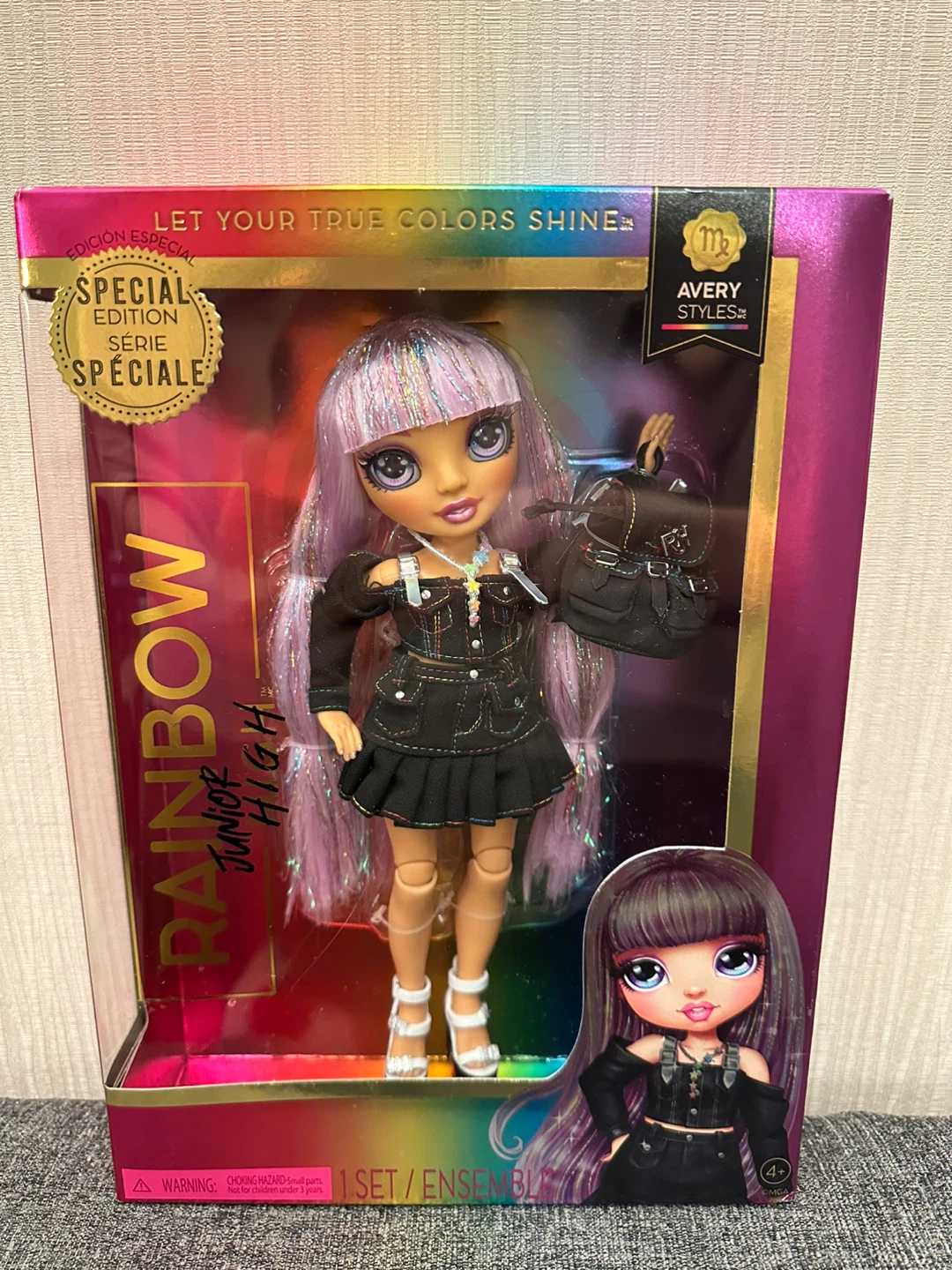 Rainbow High Jr High Special Edition Avery Styles Doll - photo 2