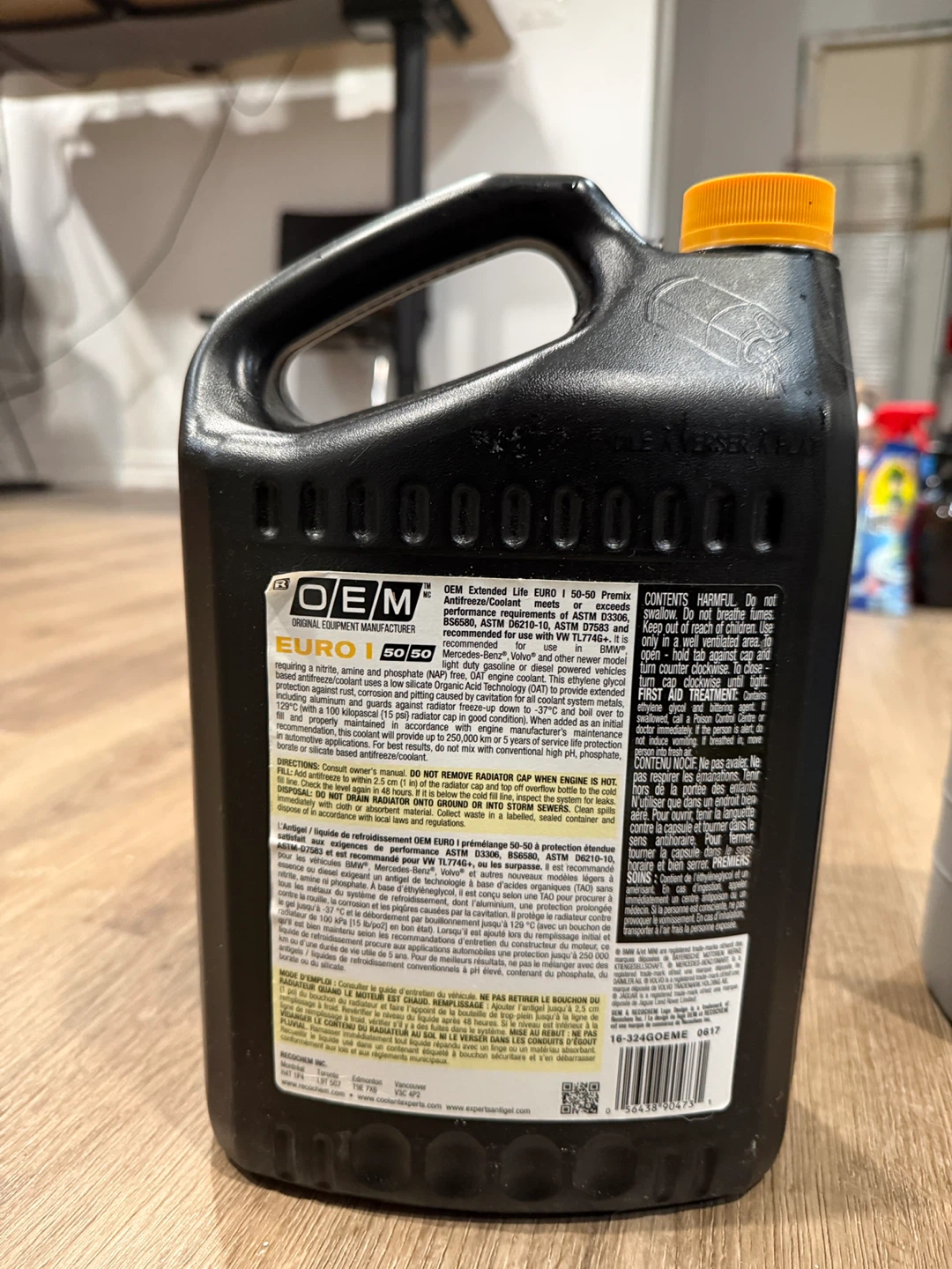 New OEM EURO I Antifreeze/Coolant - 3.78 L - photo 4