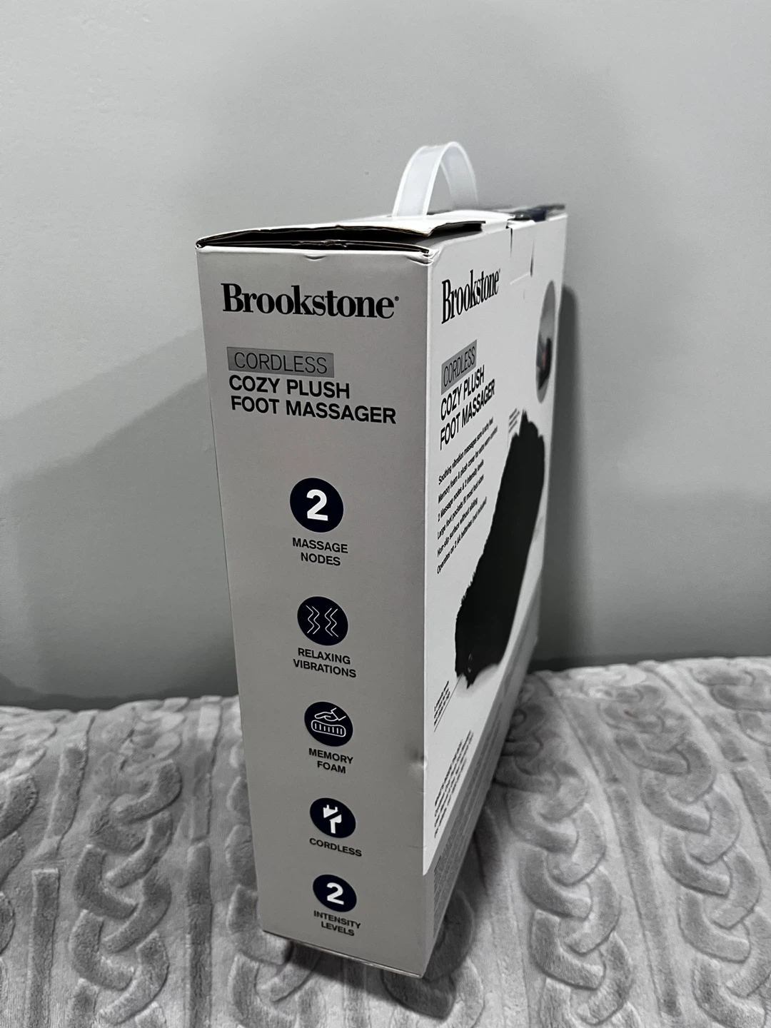 Brookstone Cordless Cozy Plush Foot Massager - photo 2