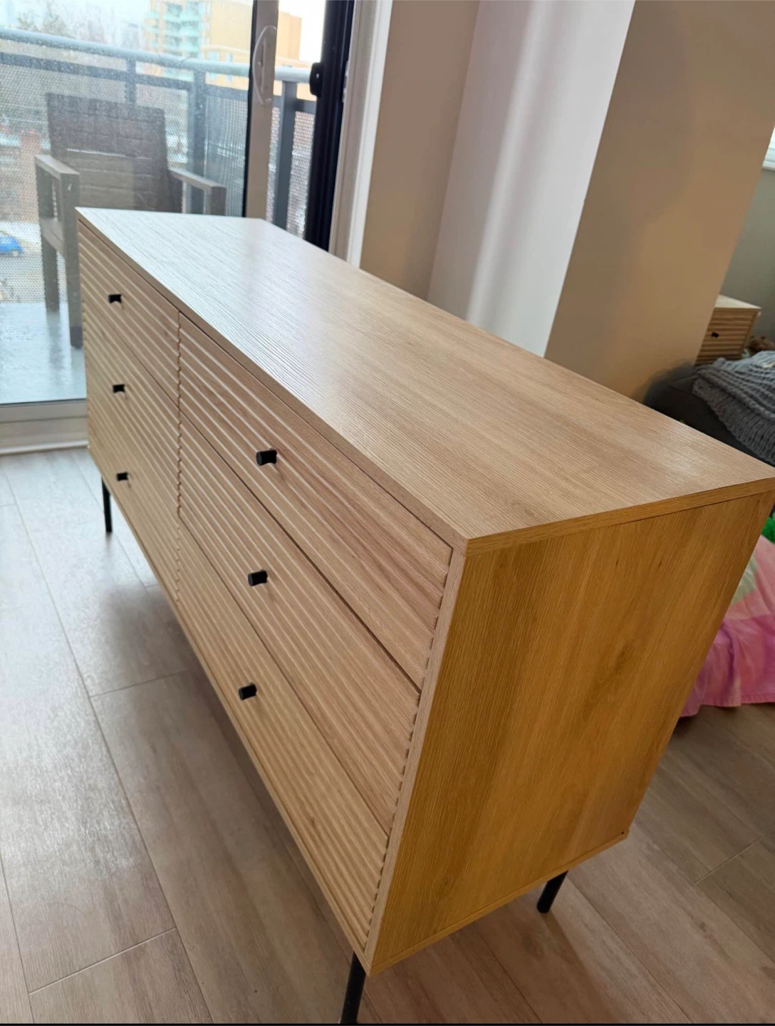 Six Drawer Dresser with Ribbed Fronts - photo 2