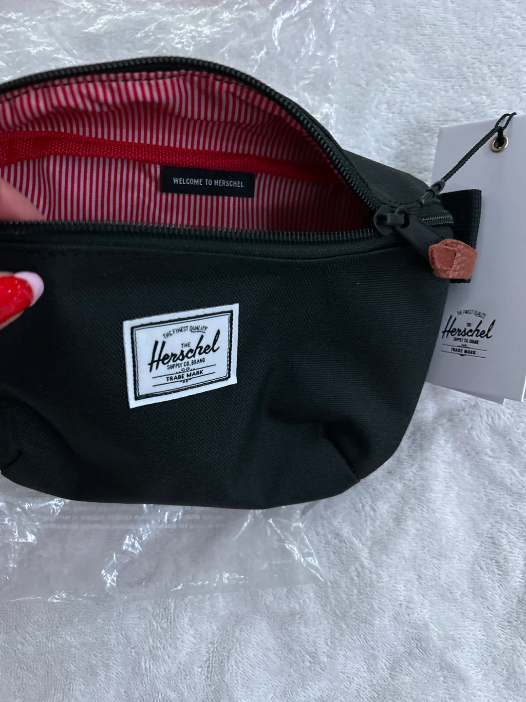 🥕 Herschel Fourteen Hip Pack - Black - photo 3
