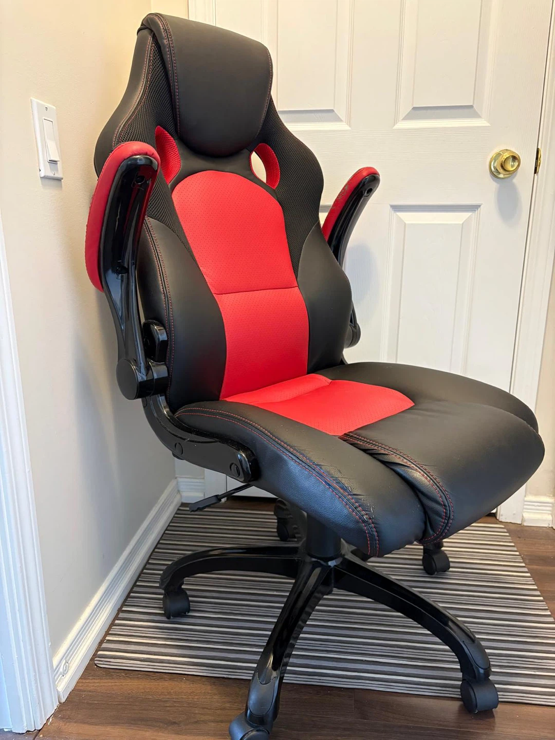 Gaming Chair - photo 2