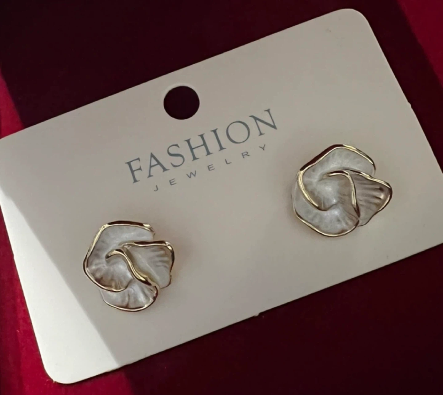 Fashion Jewelry White Flower Earrings