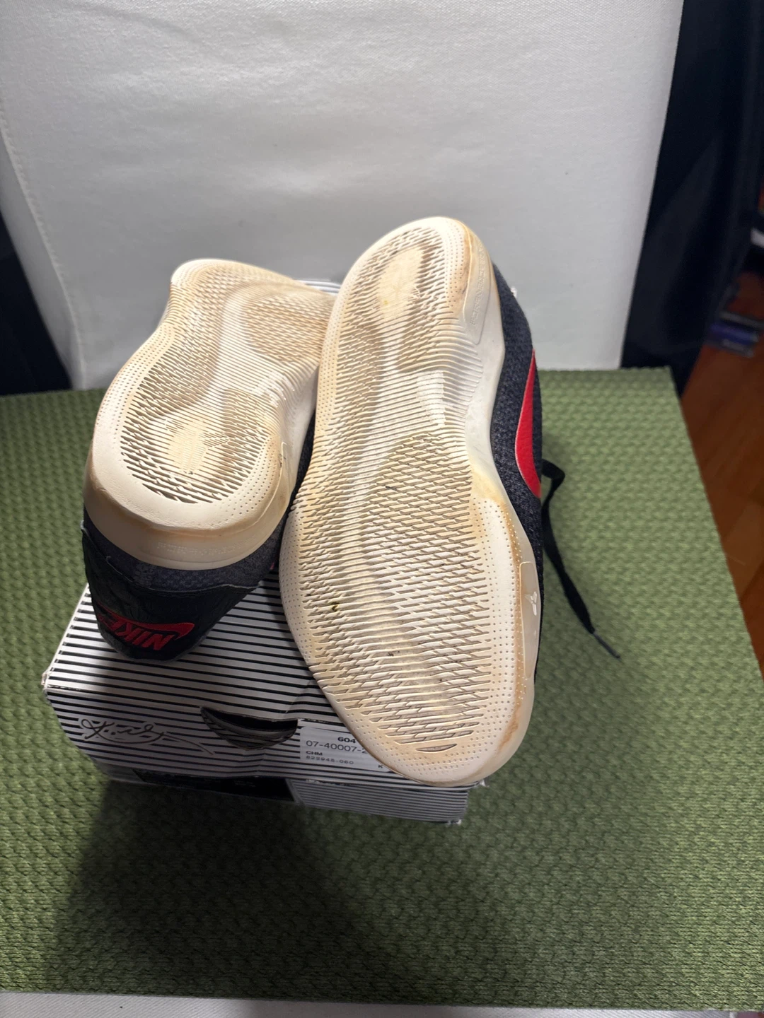 Nike Kobe XI (GS) Basketball Shoes - photo 4
