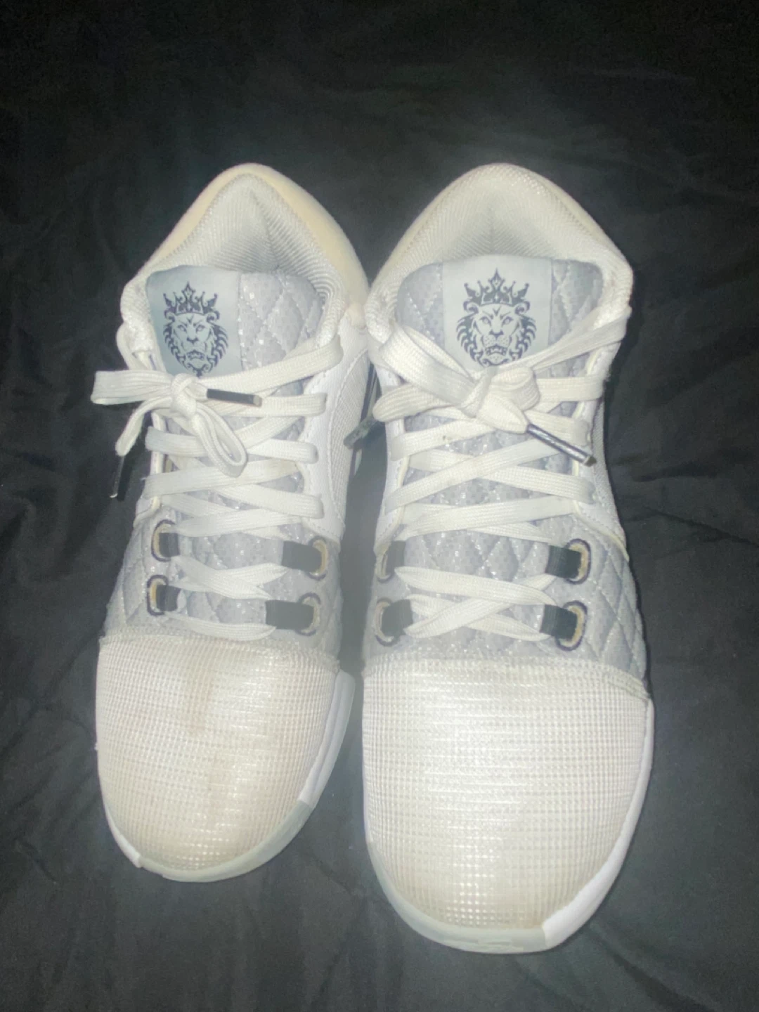 White Nike Basketball Shoes - photo 2