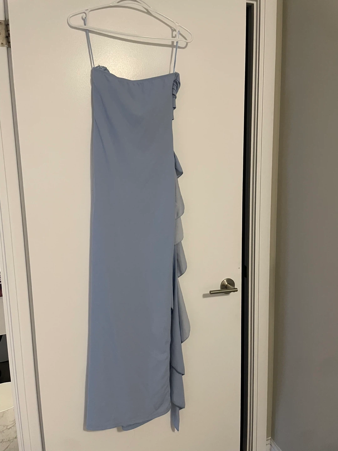 Bundle of 5 Elegant Long Dresses – Perfect for Events & Parties - photo 4