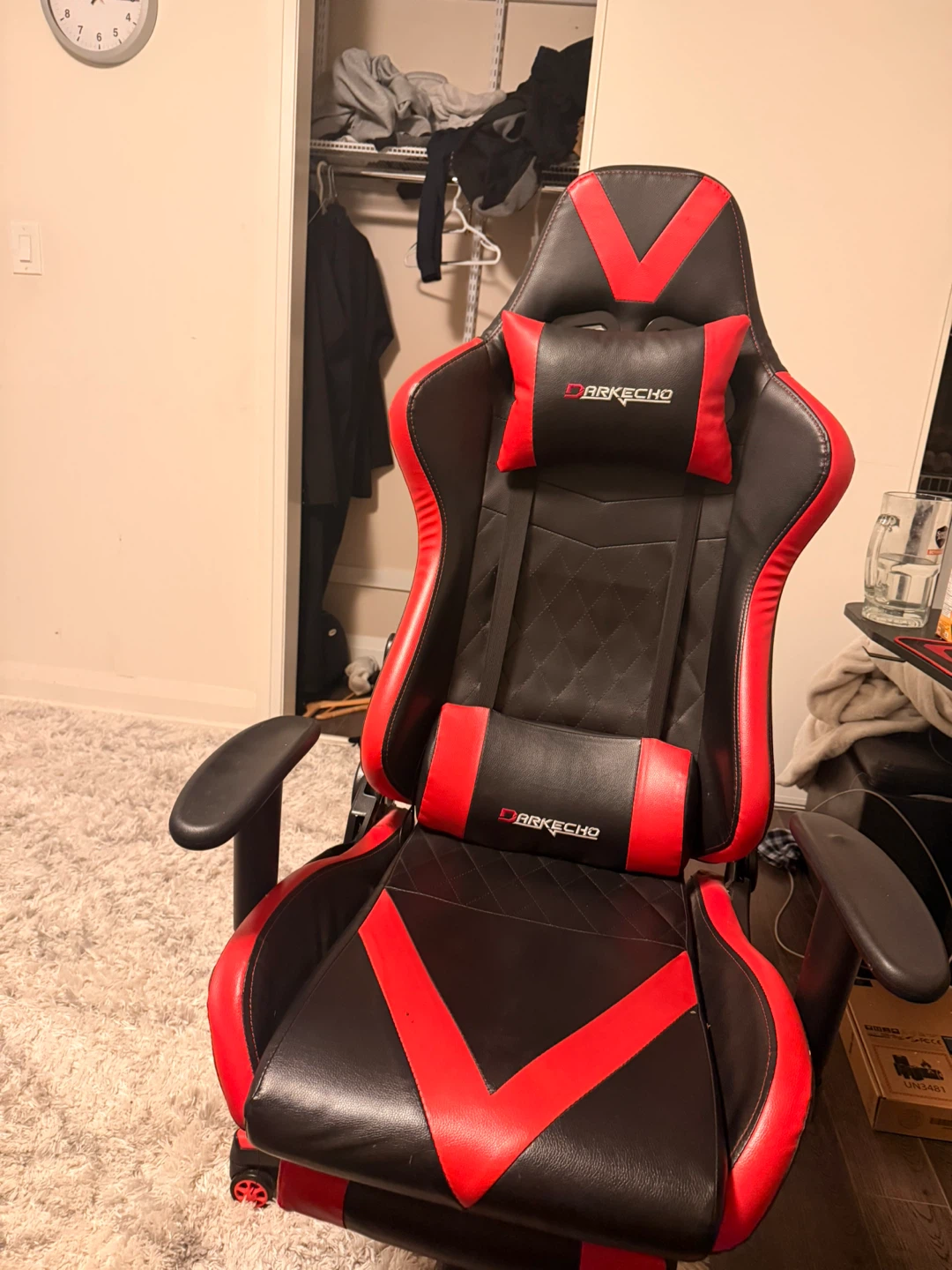 Gaming Chair and desk - photo 3