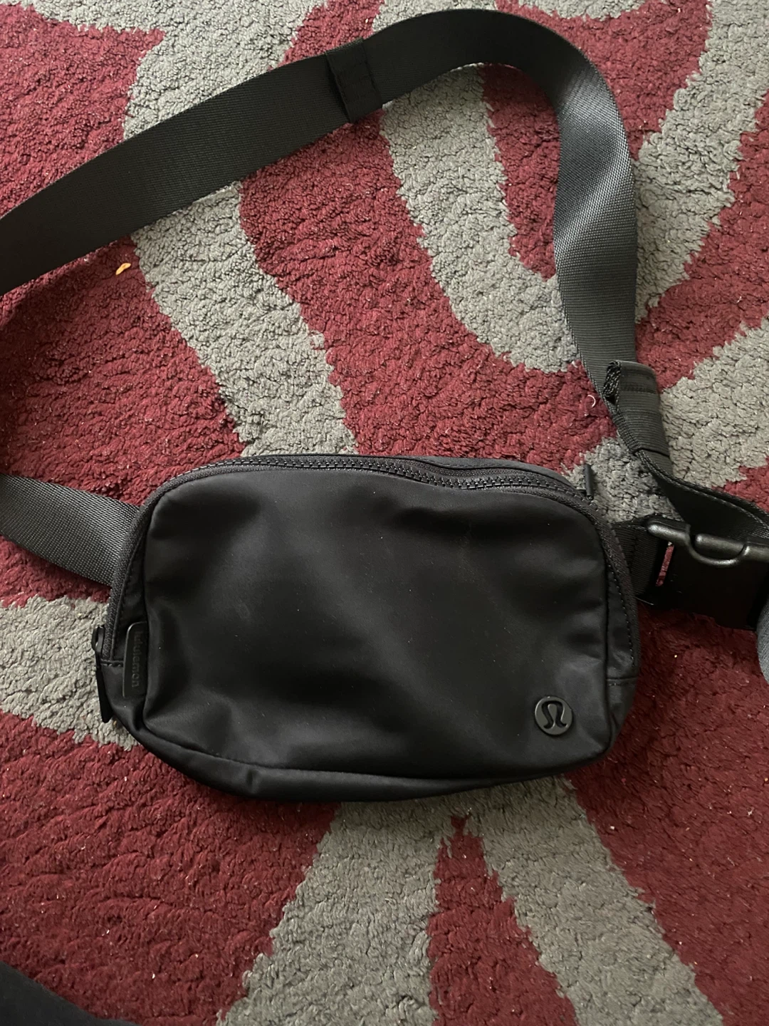 Lululemon Everywhere Belt Bag Black - photo 2