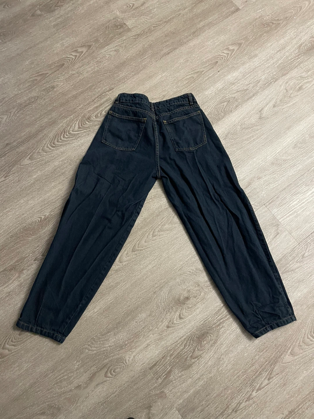 Women's Dark Wash Wide Leg Jeans - photo 2