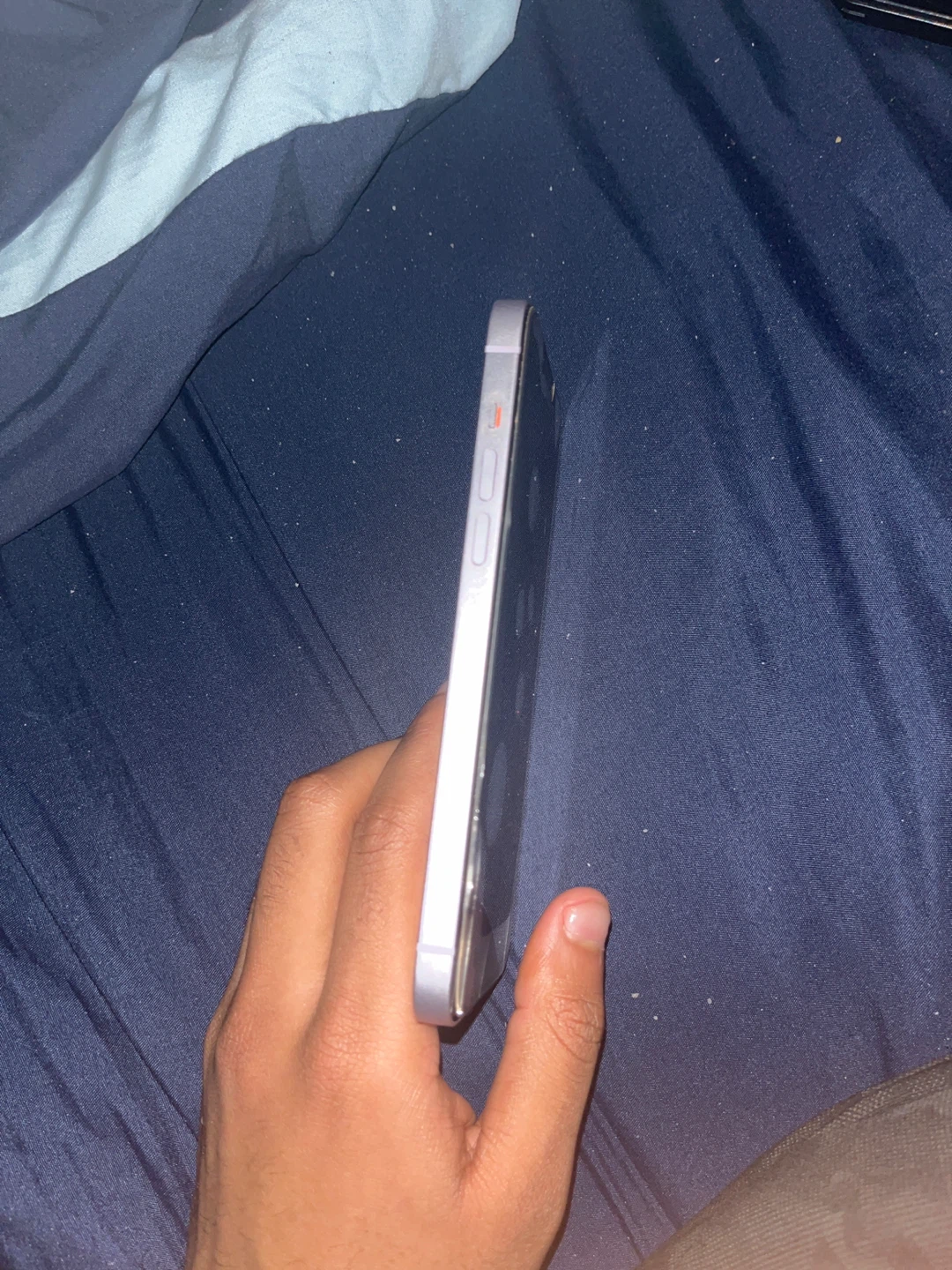 iPhone 15 - photo 5