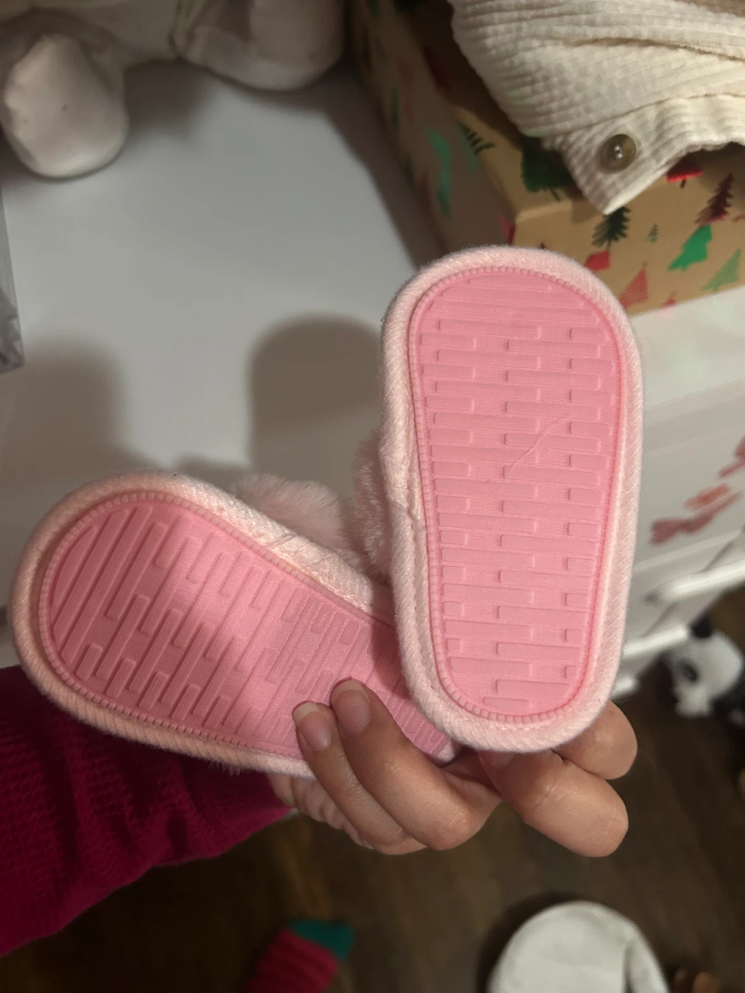Pink winter Fuzzy Boots🥕
