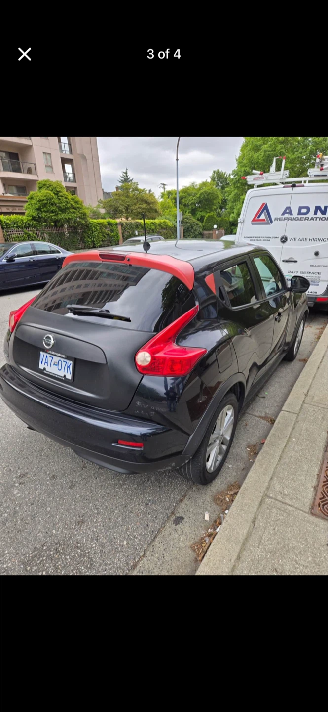 Black Nissan Juke - photo 3