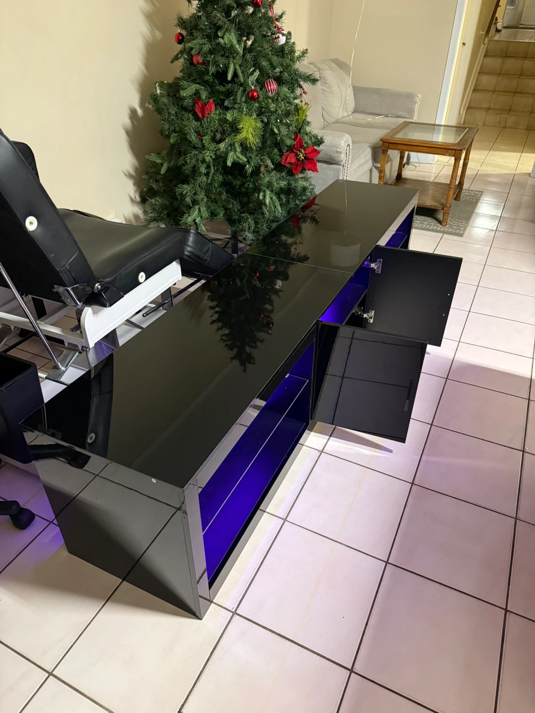 Black Entertainment Unit / TV Stand with  LED Lights - photo 3