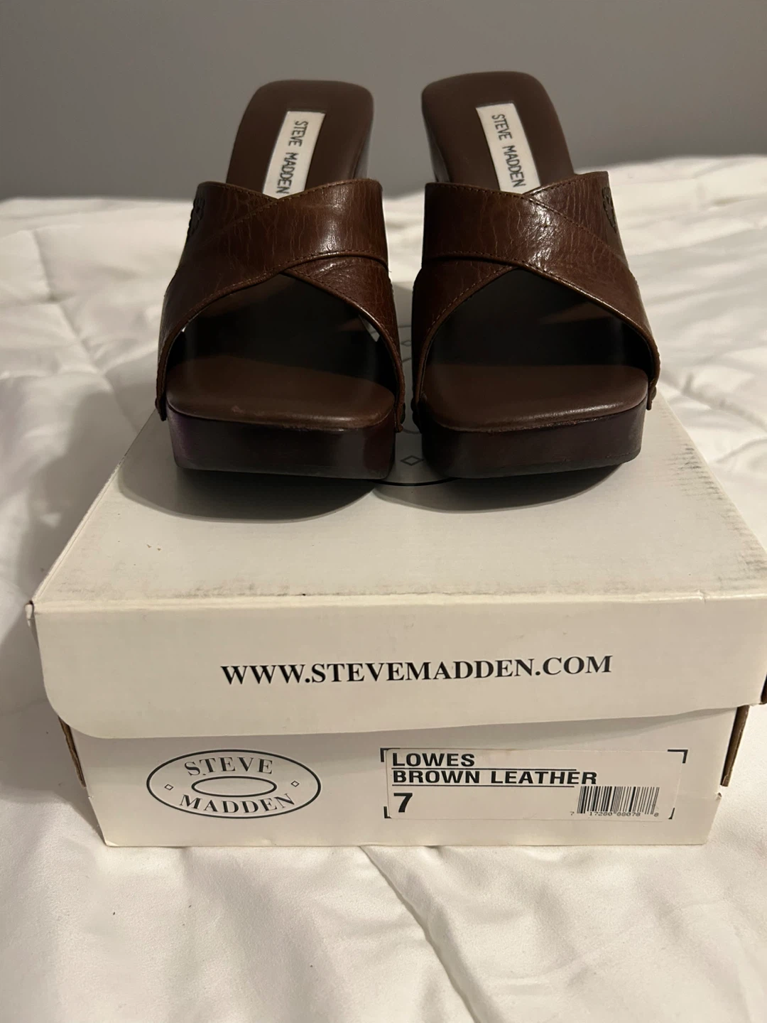 VTG Y2K Steve Madden Lowes Brown Leather & Wood Studded Mules - photo 4
