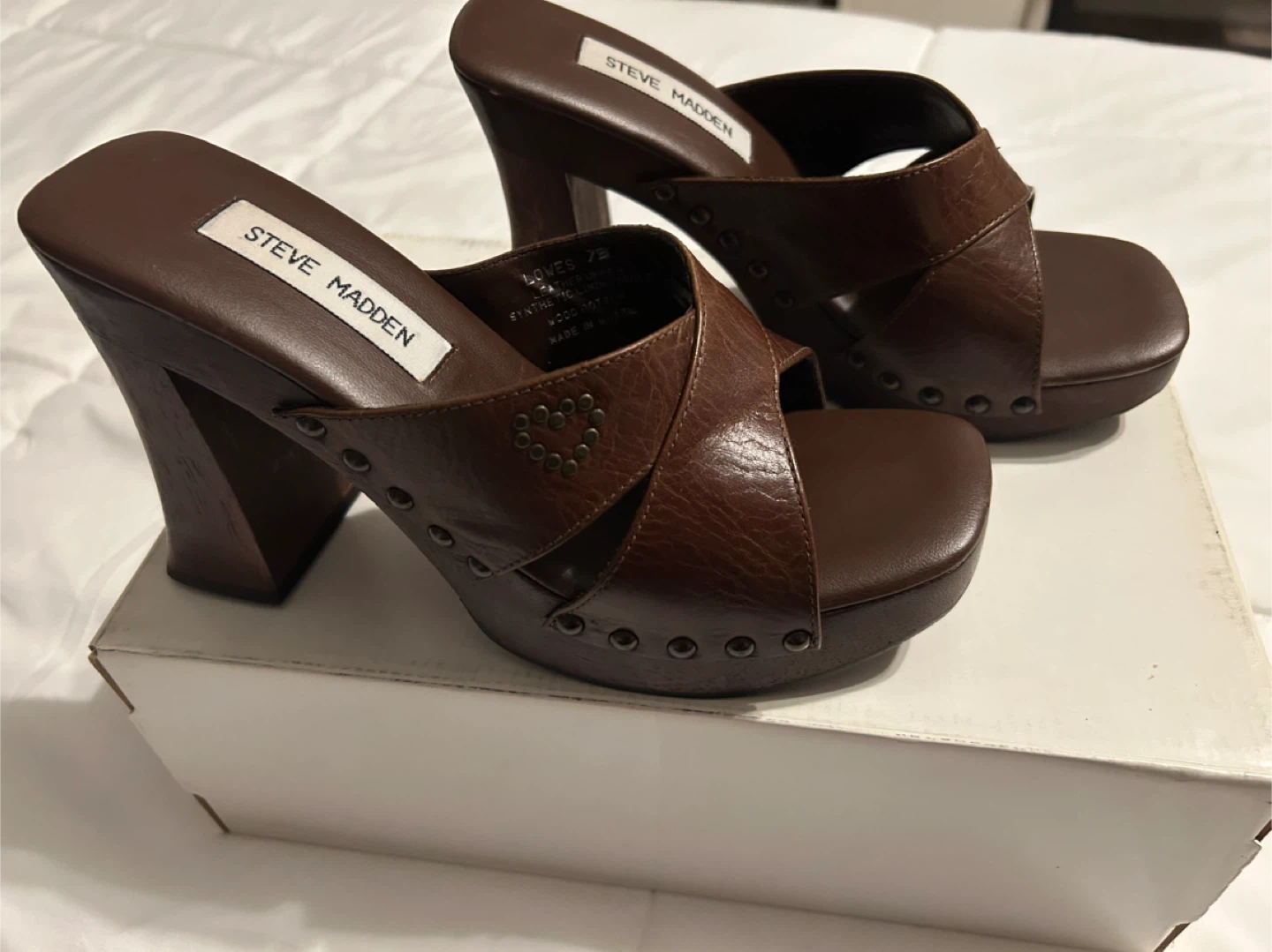 VTG Y2K Steve Madden Lowes Brown Leather & Wood Studded Mules - photo 3