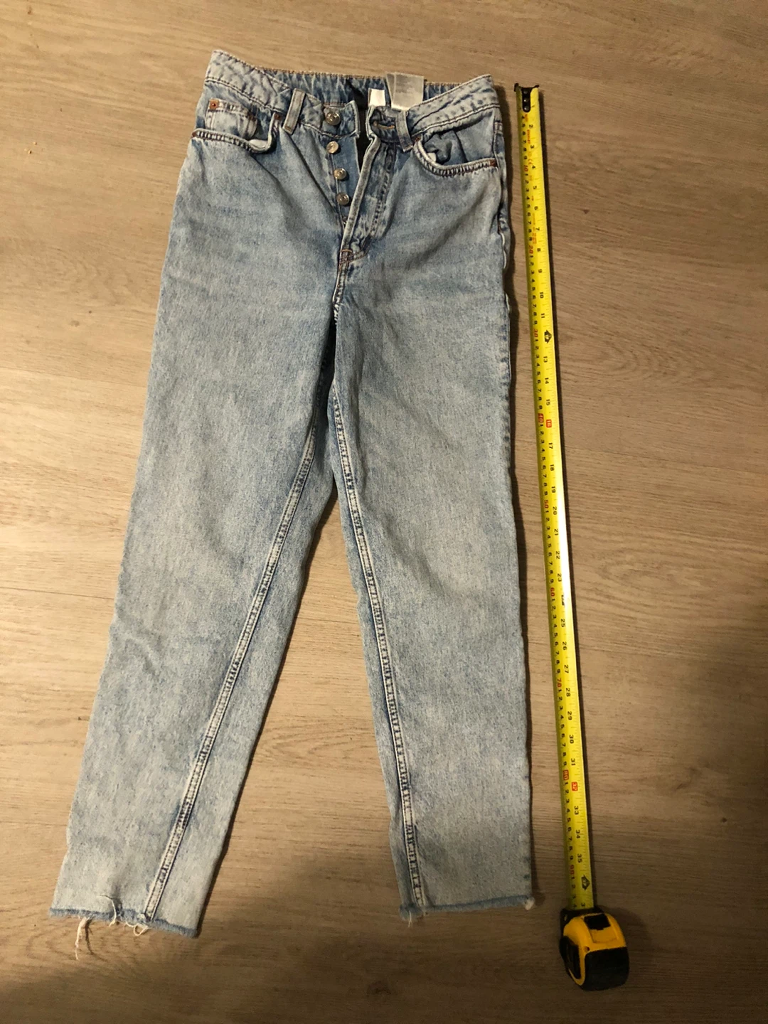 H&M High-Waisted Straight Leg Jeans - photo 3
