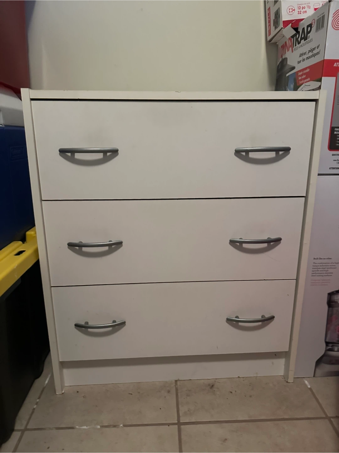 White 3-Drawer Dresser