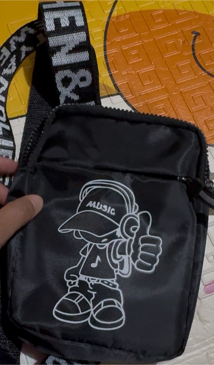 New! Black Sling Bag - photo 4