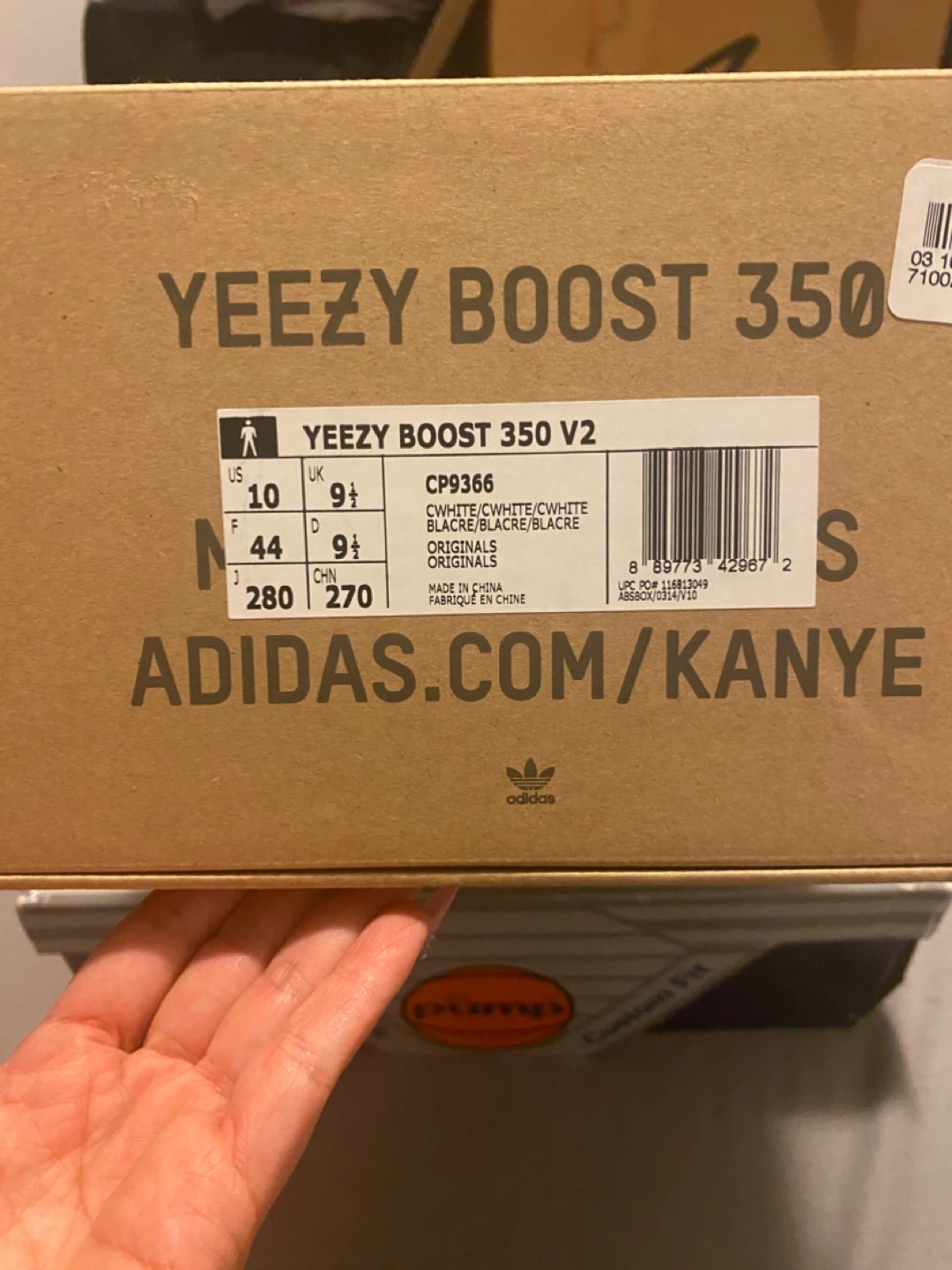 Adidas Yeezy Boost 350 V2 in White - photo 5