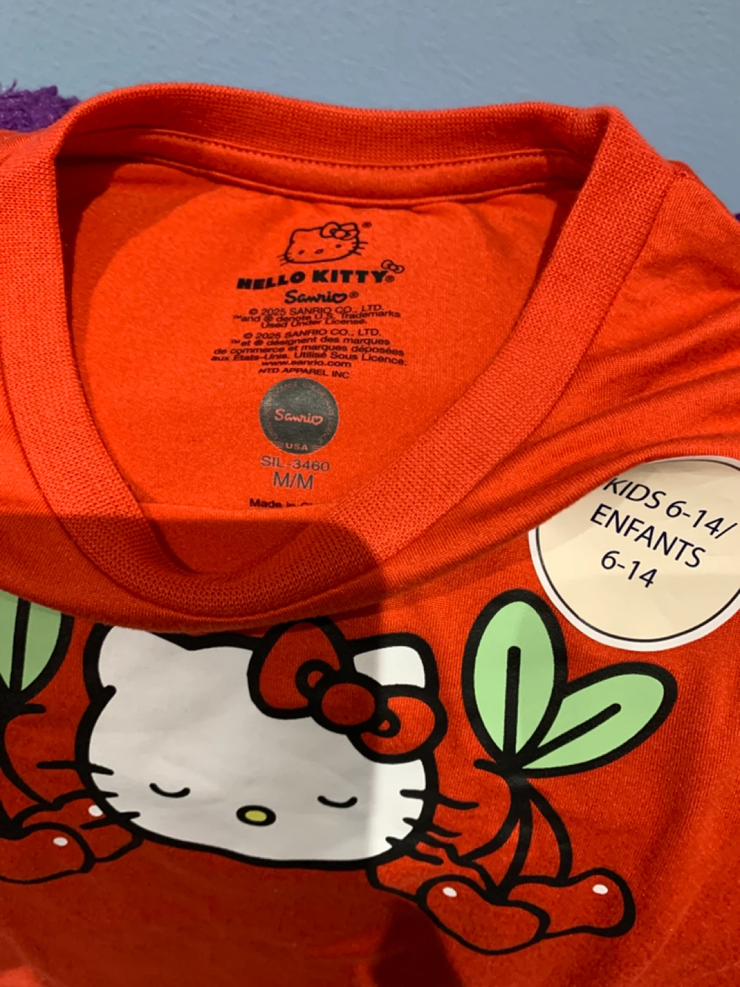 Hello Kitty Pajama Set - Kids Size M - photo 3