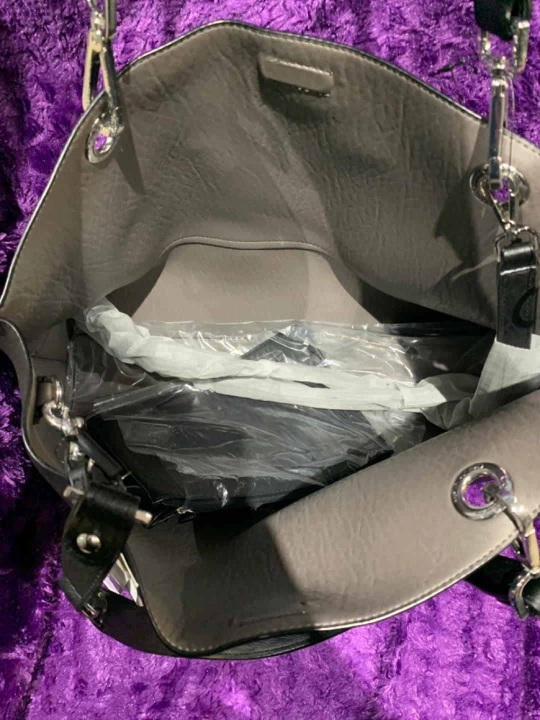 Calvin Klein Reversible Tote Bag - photo 3