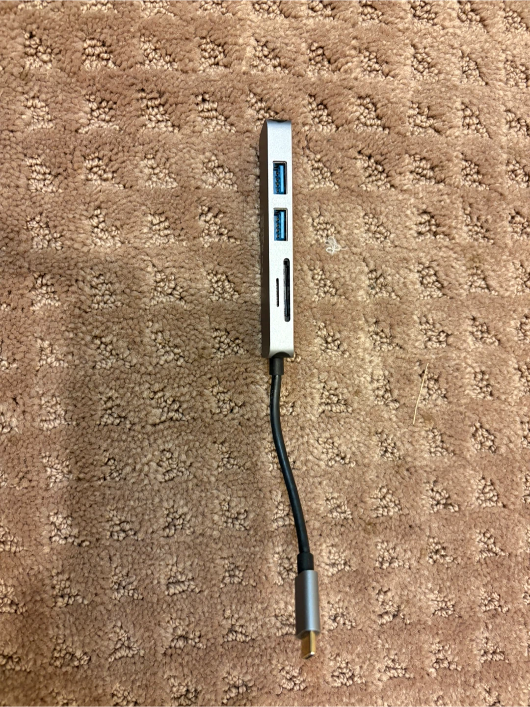USB-C Multiport Adapter / Hub - photo 2
