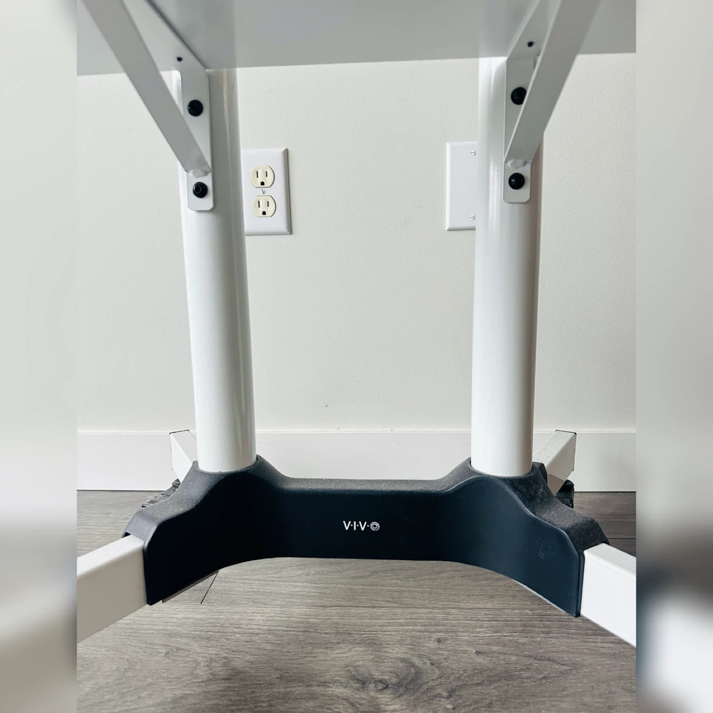 VIVO Mobile TV Cart Stand 32”-83” - photo 3