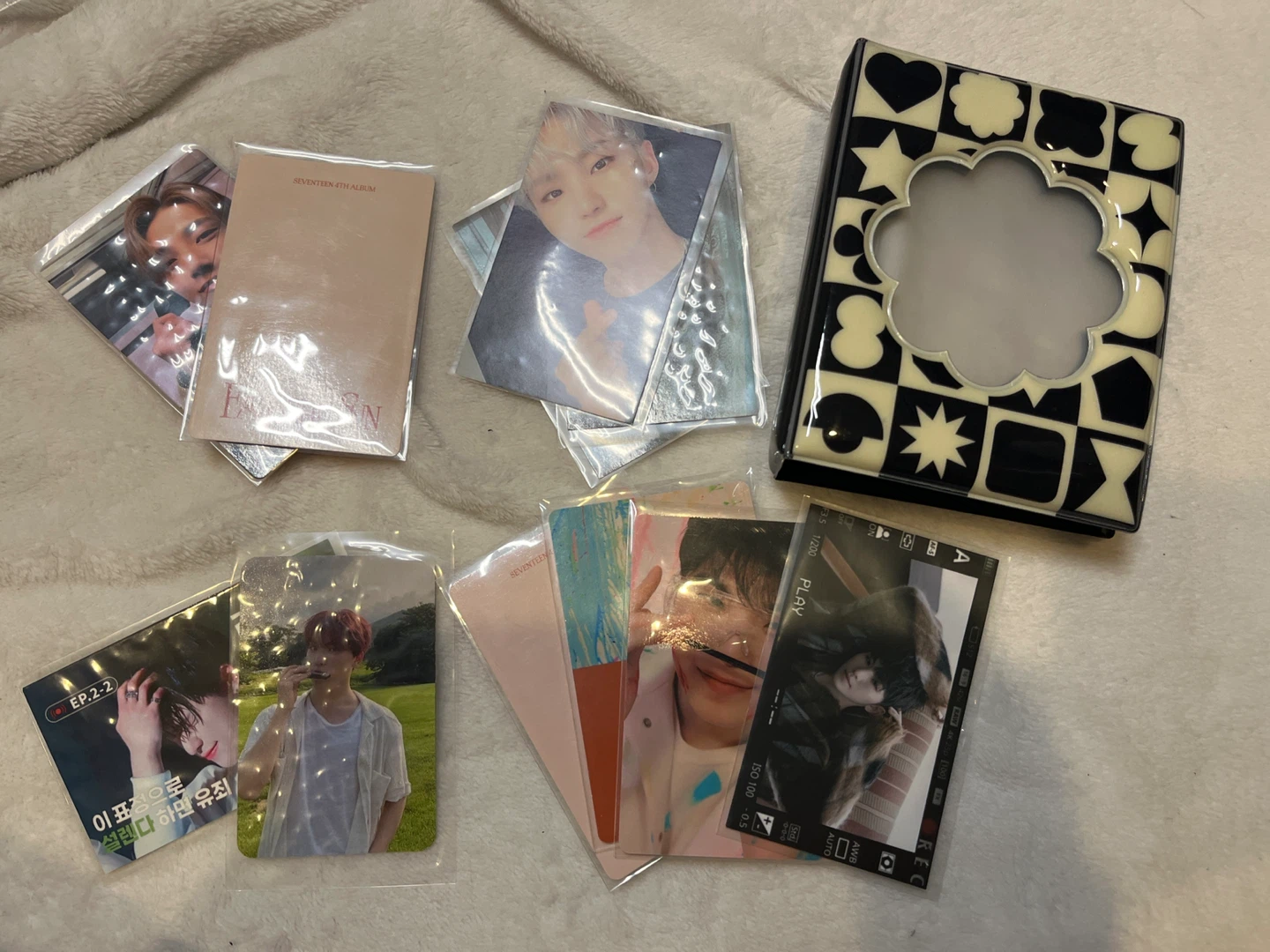 Seventeen Photo cards