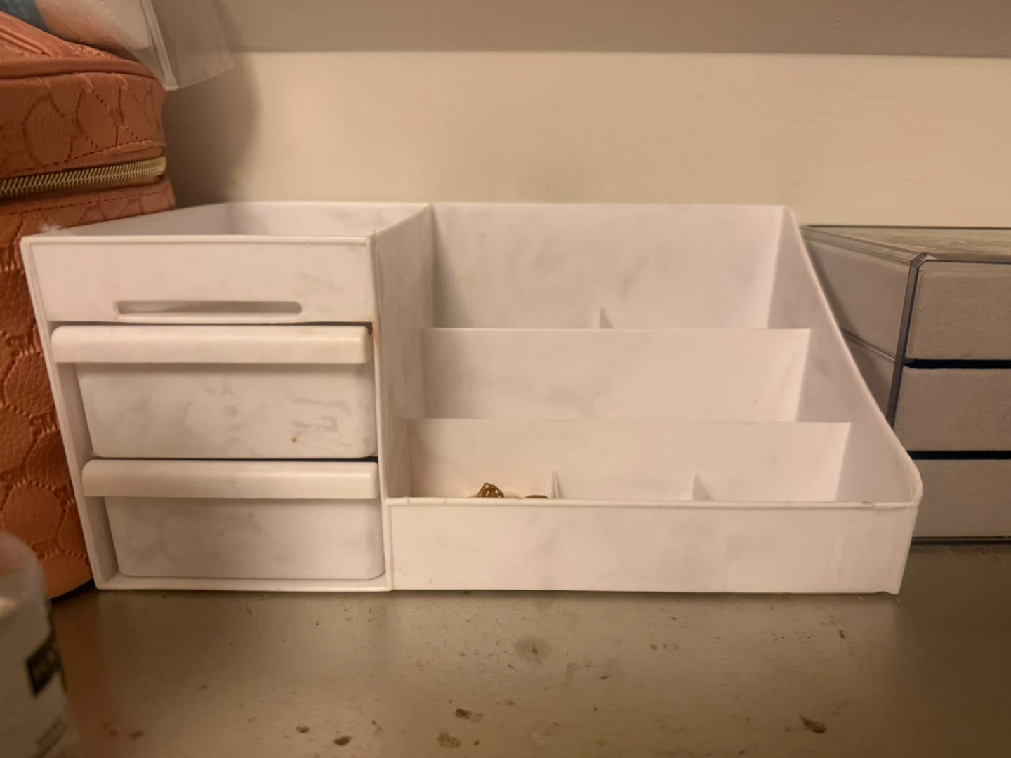 White desk organizer with drawers and compartments