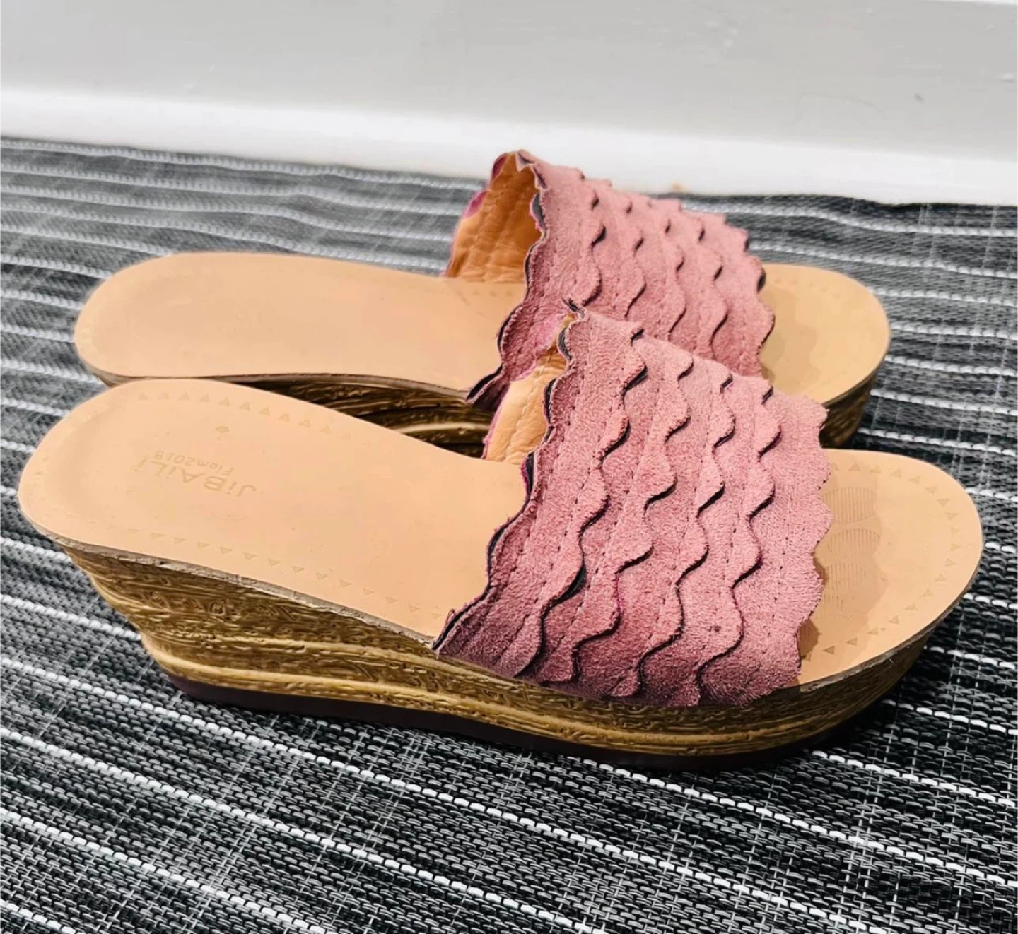 Pink Jibaili Wedge Sandals Size 36 - photo 2