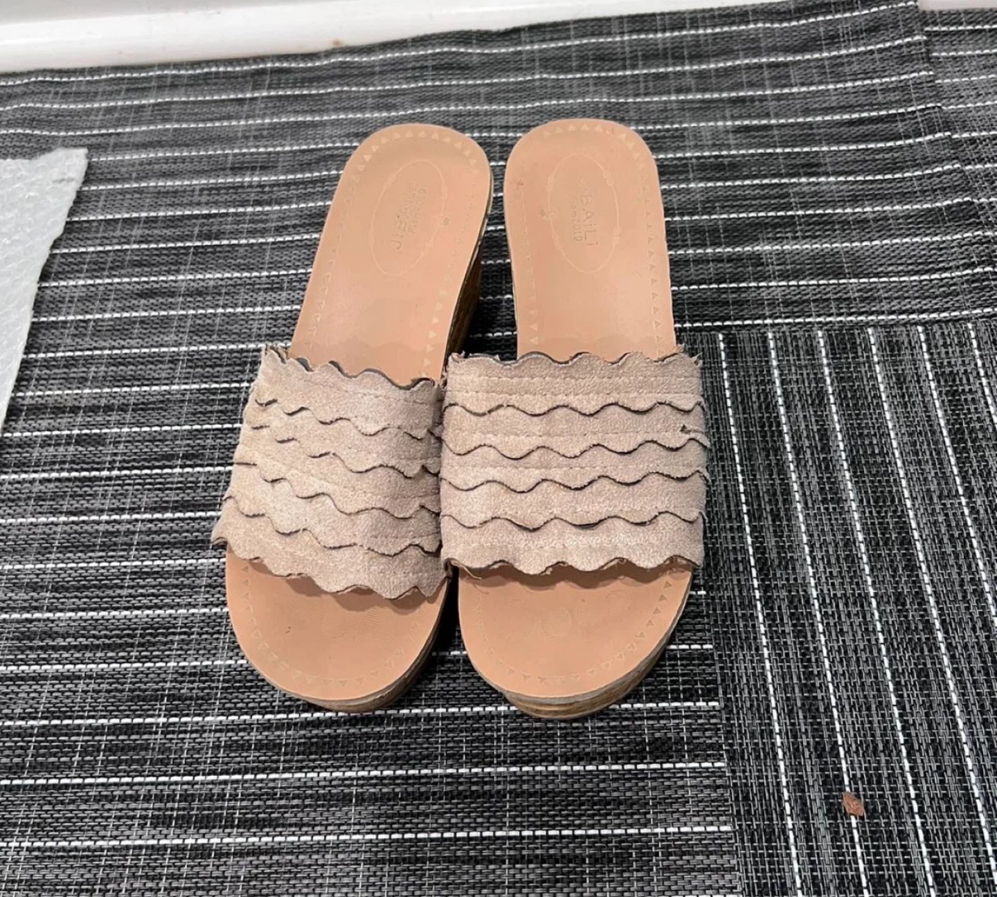 JIB&AI LI Women's Wedge Sandals Size 36