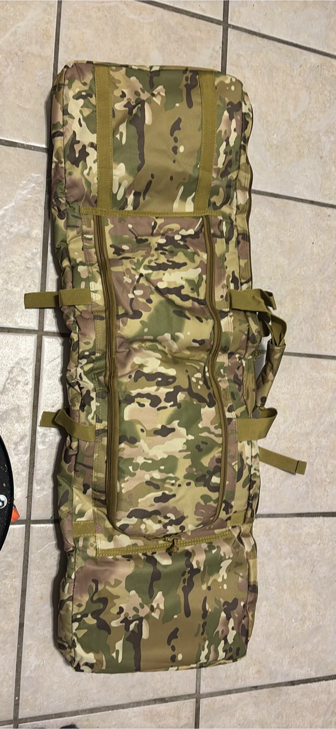 Tactical Camo Duffel Bag with Multiple Compartments - photo 2