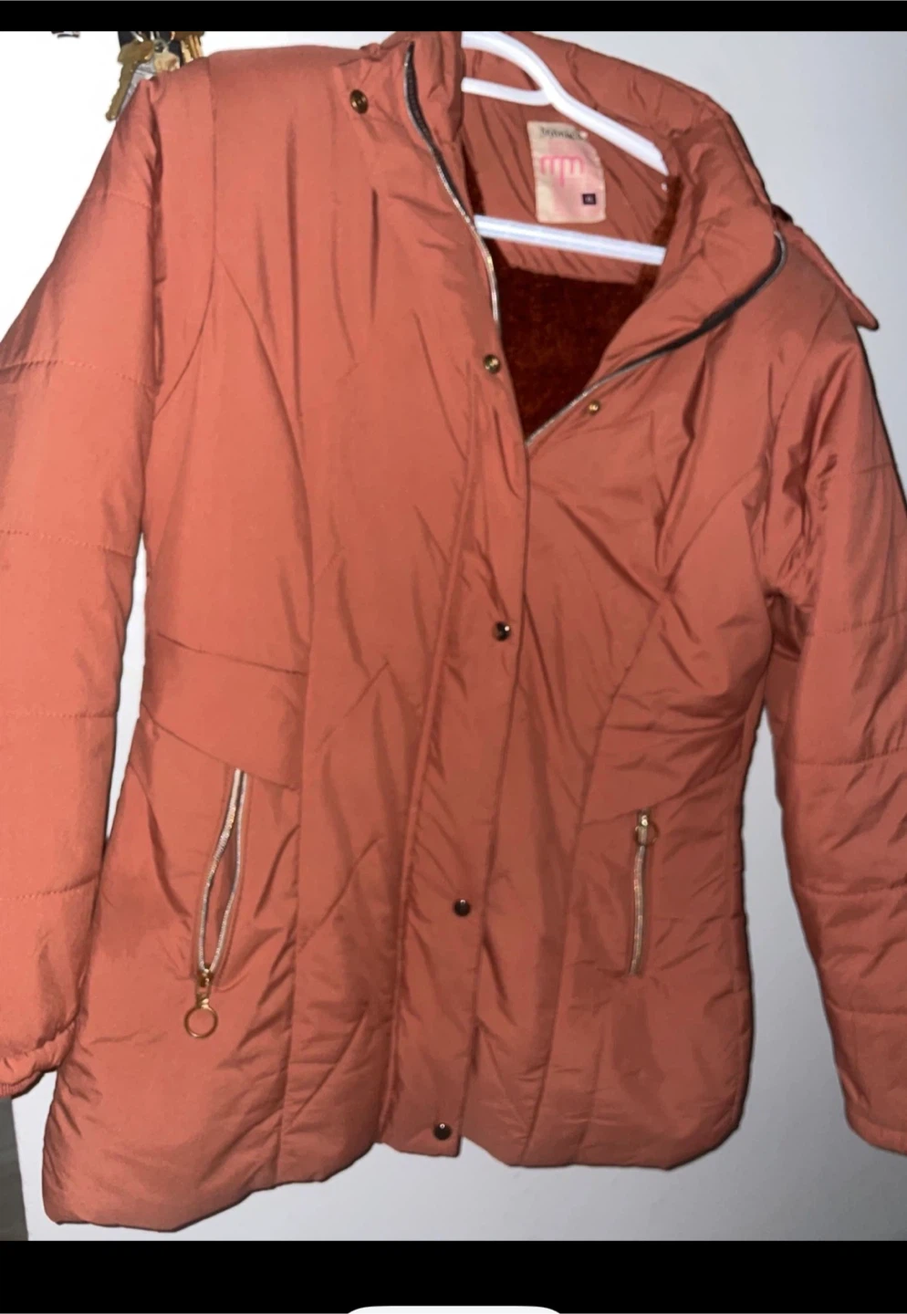 Pink Puffer Winter Jacket - Size M 🥕