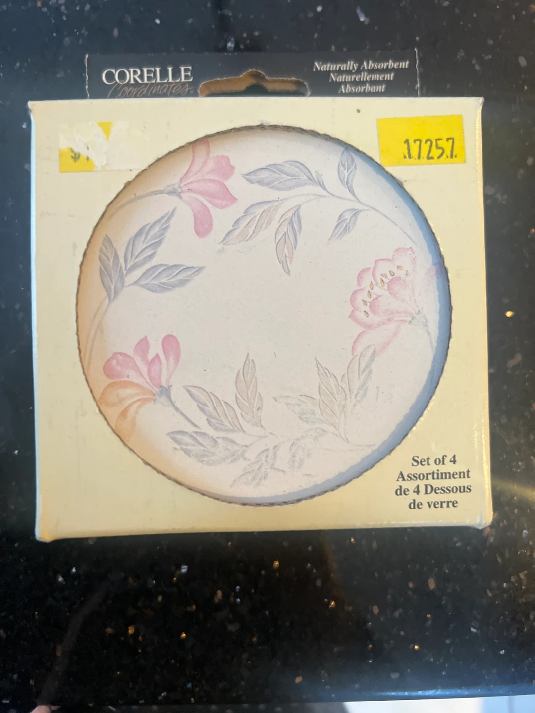 Corelle Coordinates Set of 4 Coasters pink trio pattern - photo 3