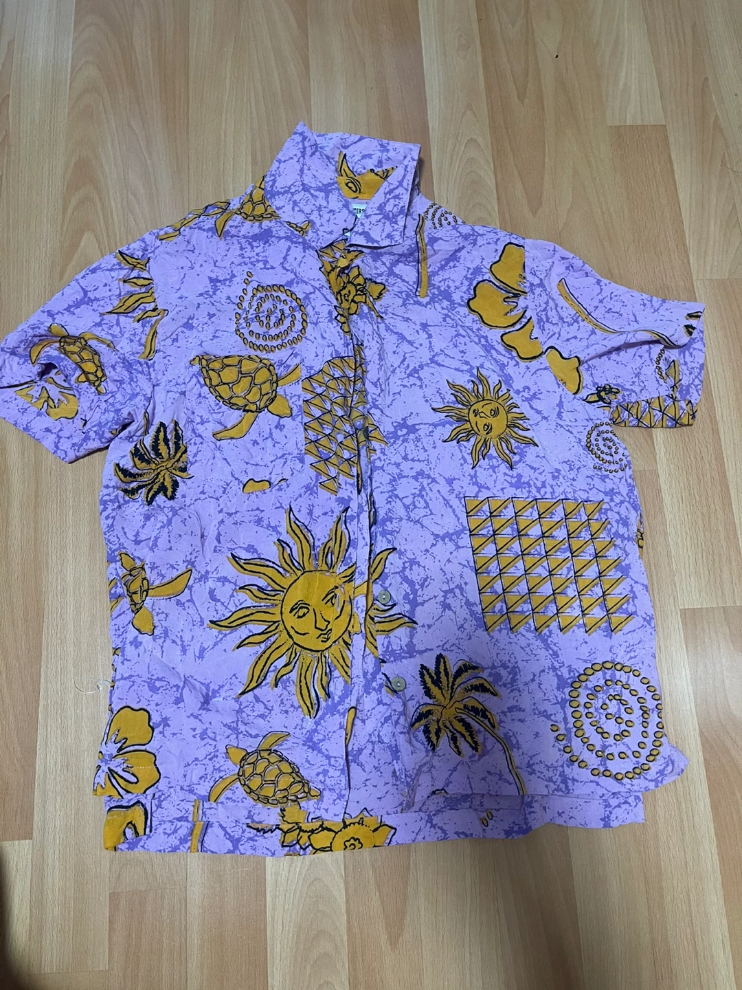 Urban Outfitters Button-Up Shirt - Size S