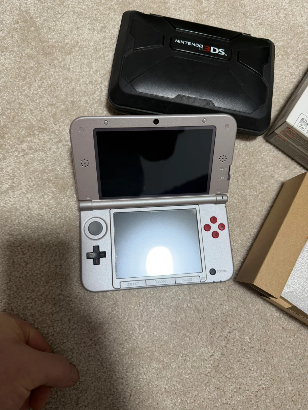 Nintendo 3DS XL NES Edition Console with Case - photo 3