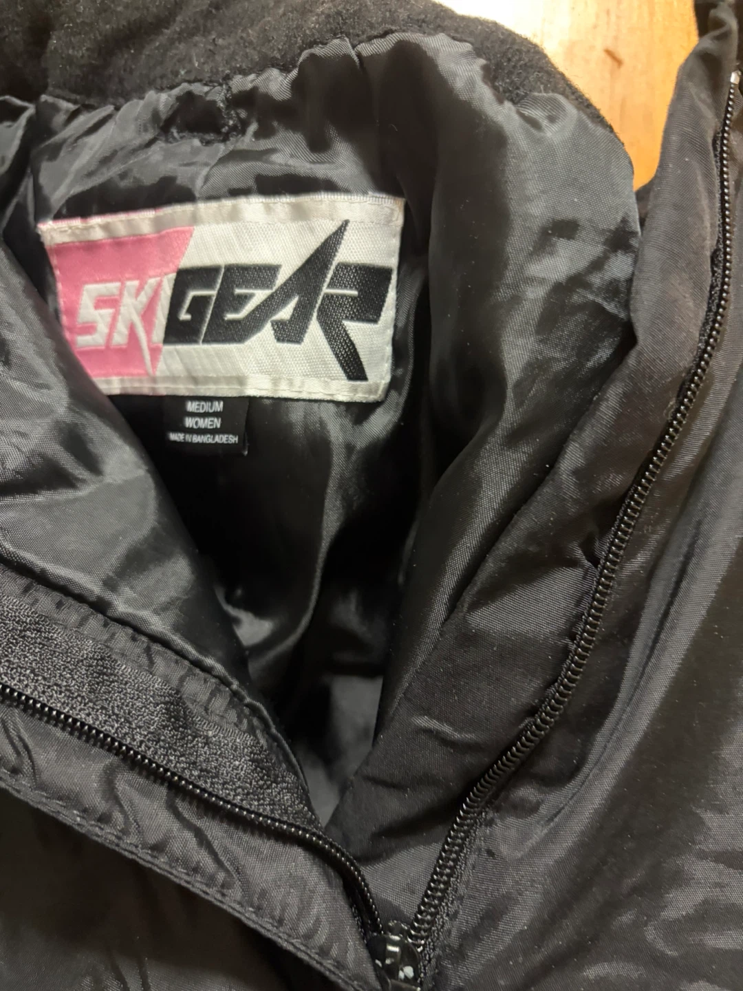 🥕 SkiGear Black Insulated Ski Pants - Medium