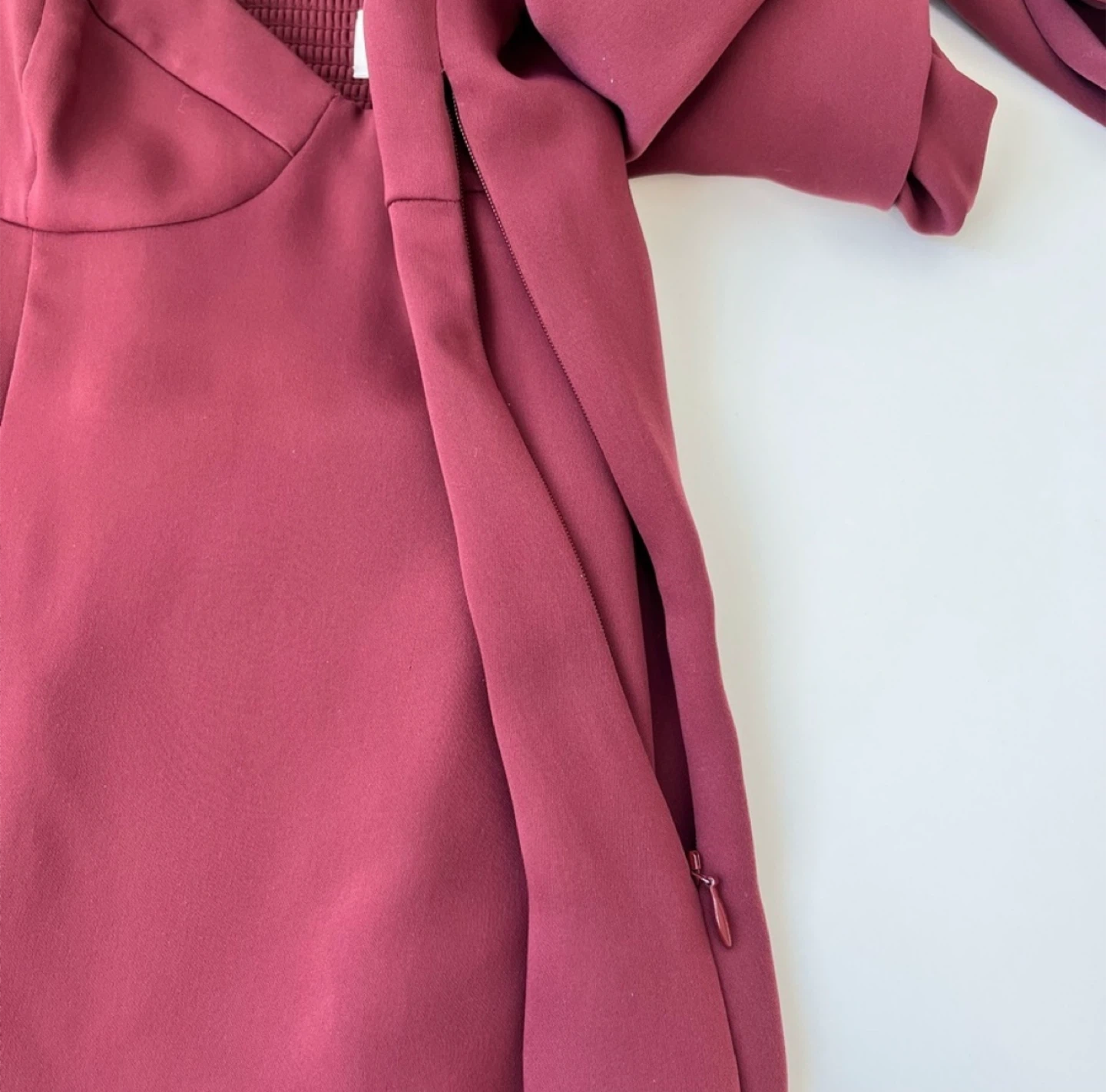 Aritzia Wilfred - Novella Dress in Garnet Wine - photo 4