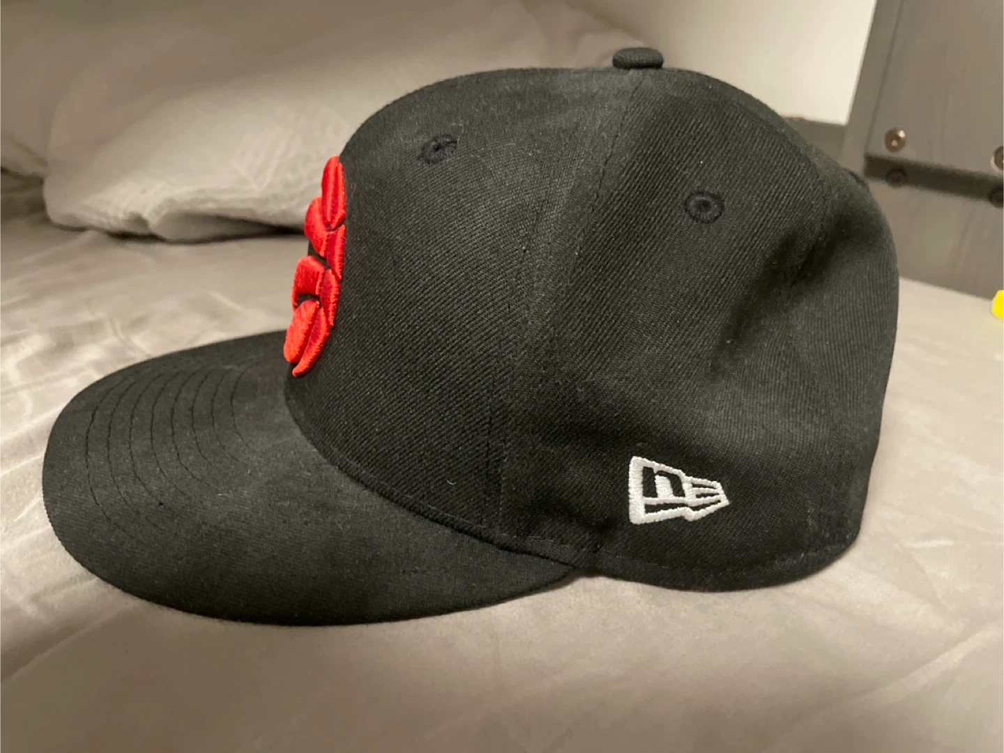 New Era Toronto Raptors 59FIFTY Fitted Hat Size 7 1/4 - photo 2