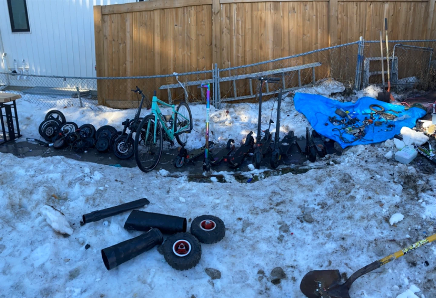 Element E-Lighter City Bike and Electric Scooters Bundle - photo 3