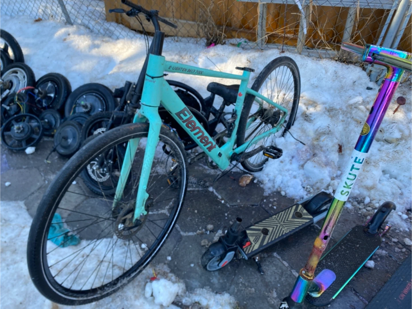 Element E-Lighter City Bike and Electric Scooters Bundle - photo 4
