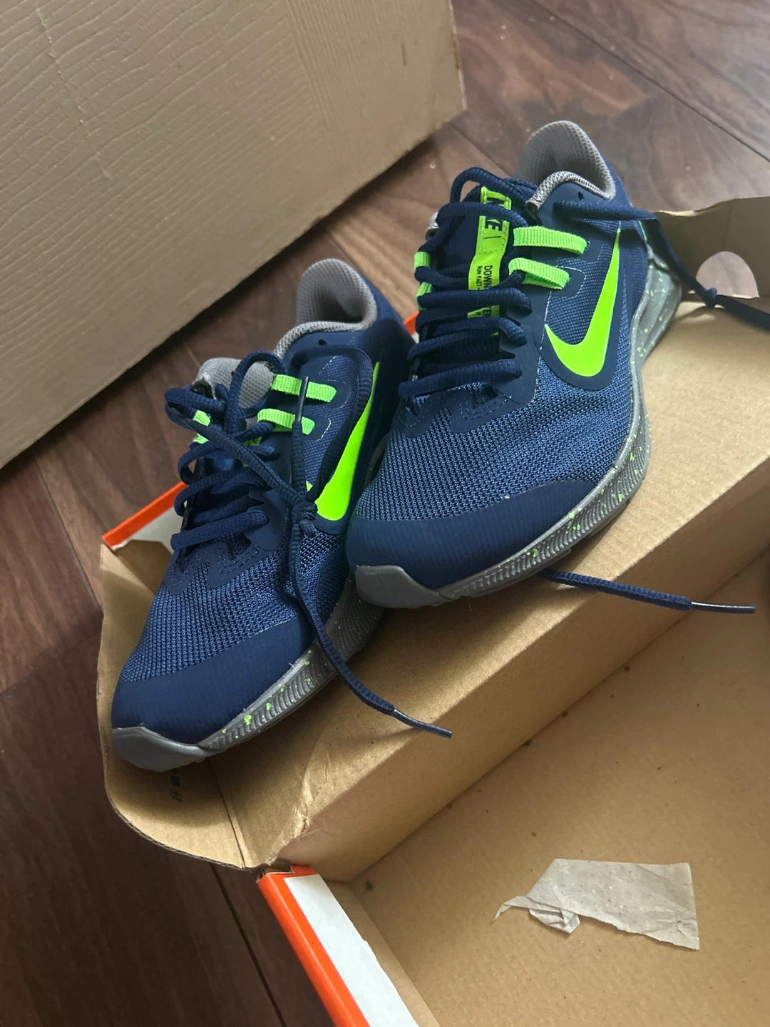 Nike Downshifter Running Shoes size4 NEW - photo 3