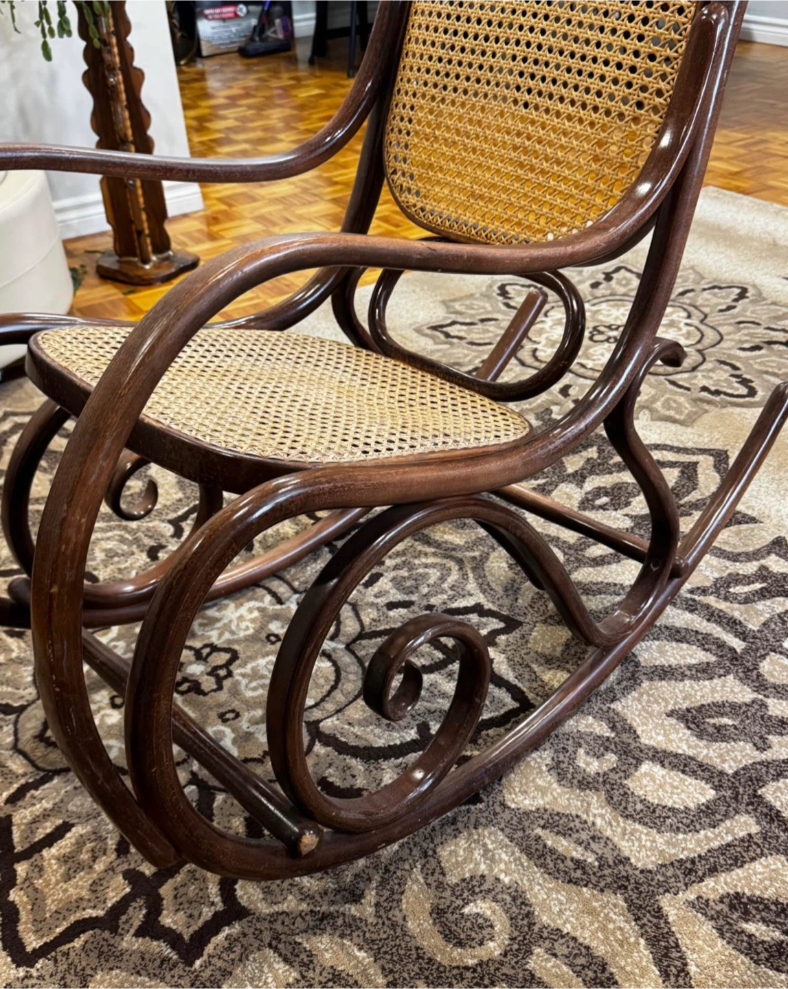 Thonet Style Bentwood Rocking Chair - photo 2