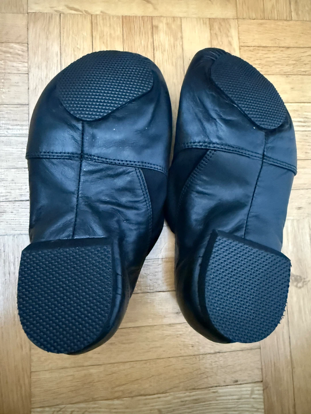 Youth American Ballet "Spotlights" Black Jazz Shoes Size 2 - photo 2