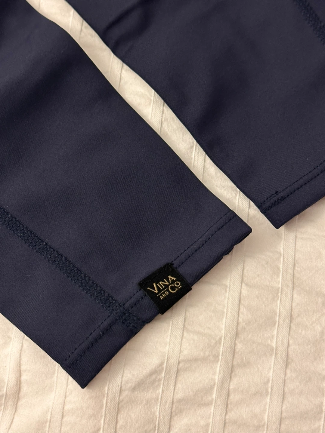 Vina and Co Leggings Hip-lifting feature