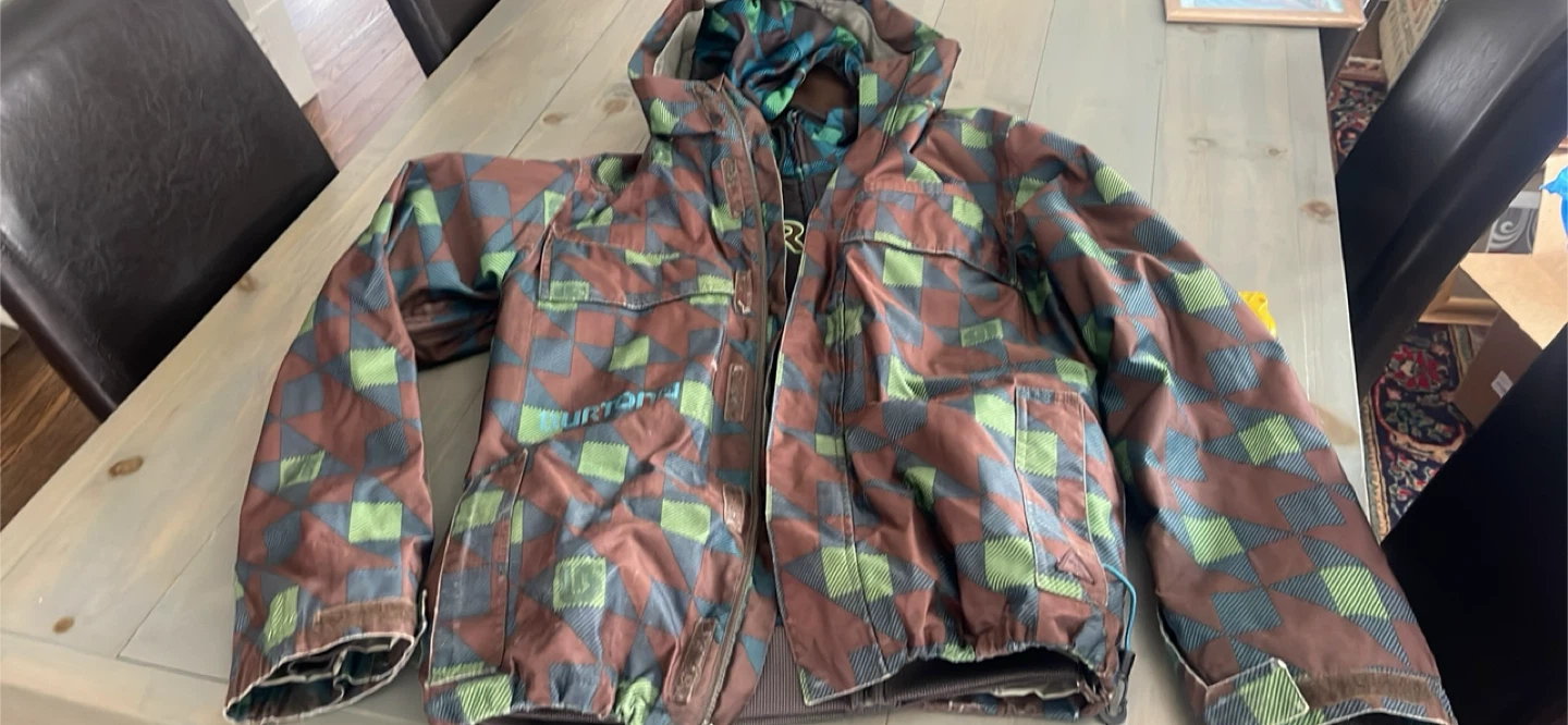 Burton Snowboard Jacket mens small