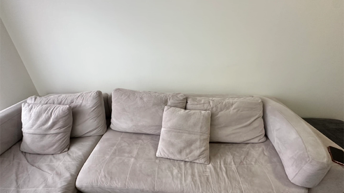 Beige Sectional Sofa with Chaise. L shaped sofa - photo 3